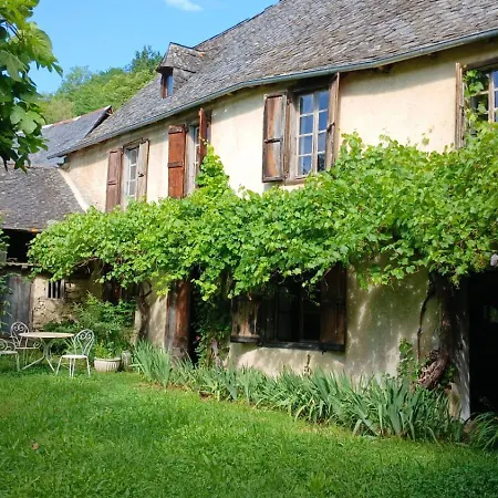 Aile 2 Personnes Maison Ancienne Casa vacanze Balagueres