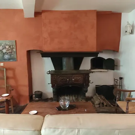 Aile 2 Personnes Maison Ancienne * Balagueres