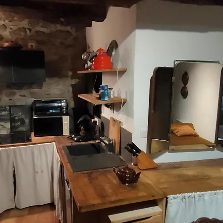 Aile 2 Personnes Maison Ancienne Casa vacanze Balagueres
